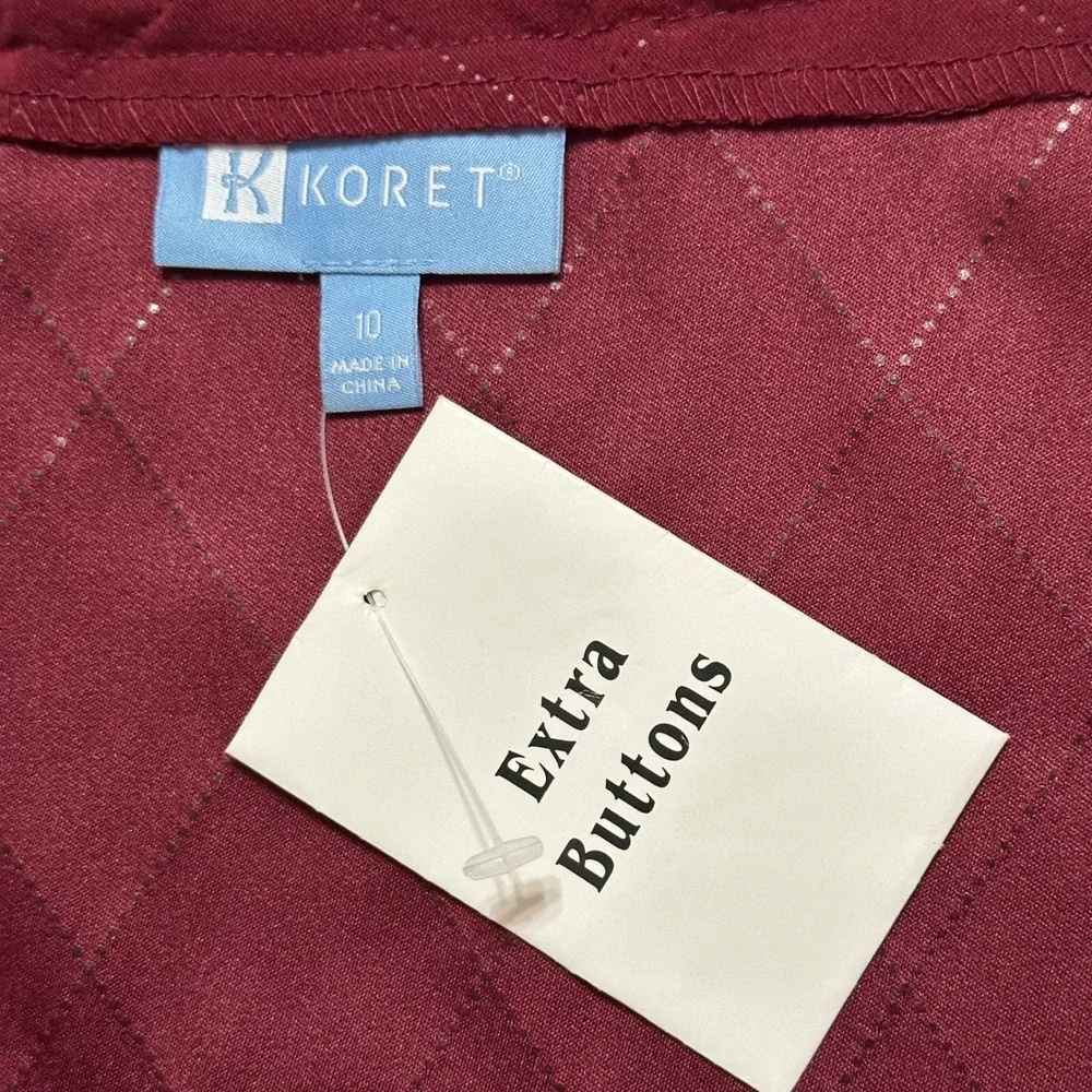 Koret NWOT‎ Burgundy Red Diamond Pattern Skirt A-line Midi Length Side Zip Sz 10